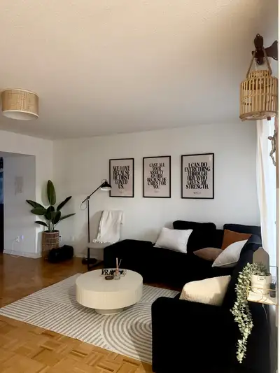 1 Bedroom for Rent – $900 All Inclusive (Except Food)- ONLY FEMALE TENANT Located at Keele & Finch,...