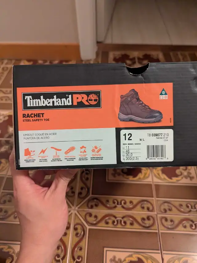 Timberland Pro Ratchet Safety Boots Size 12 in Men's Shoes in City of Toronto - Image 2