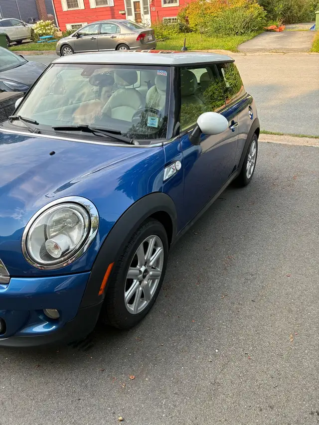 Mini Cooper538448308638863361