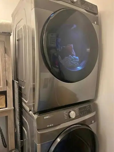 Ensemble Samsung laveuse + sécheuse Grande capacité, Silencieux, possibilité de Plusieurs cycles. Ap...