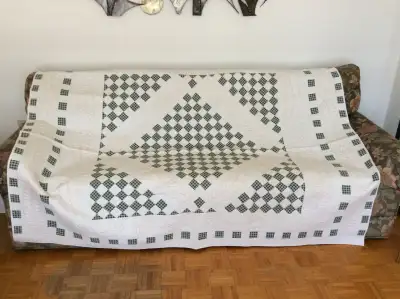 COURTEPOINTE POUR LIT DOUBLE / QUILT FOR DOUBLE SIZE BED, View more