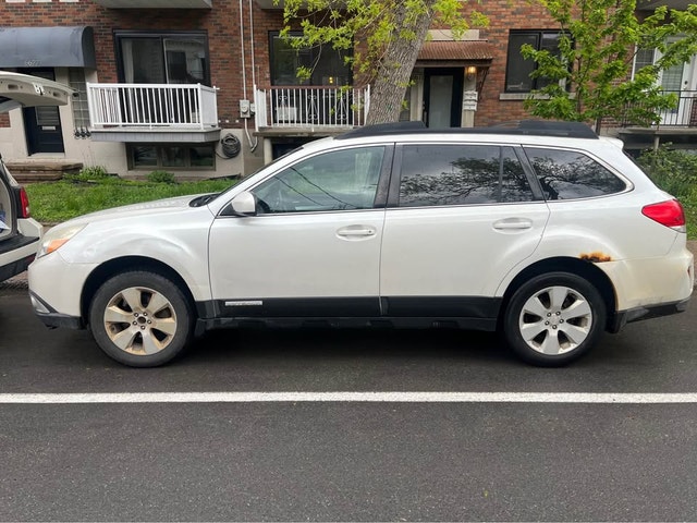 Subaru Outback 2012