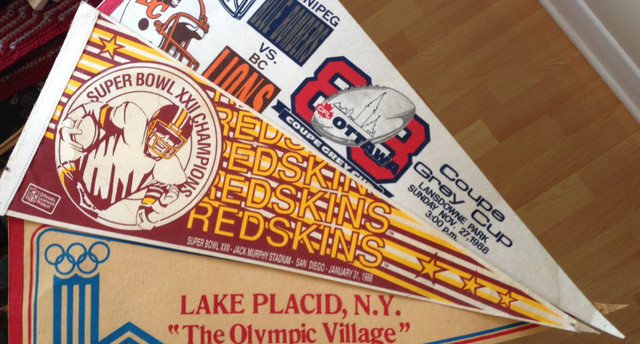 Washington Redskins 1986 Super Bowl pennant in Arts & Collectibles in Gatineau