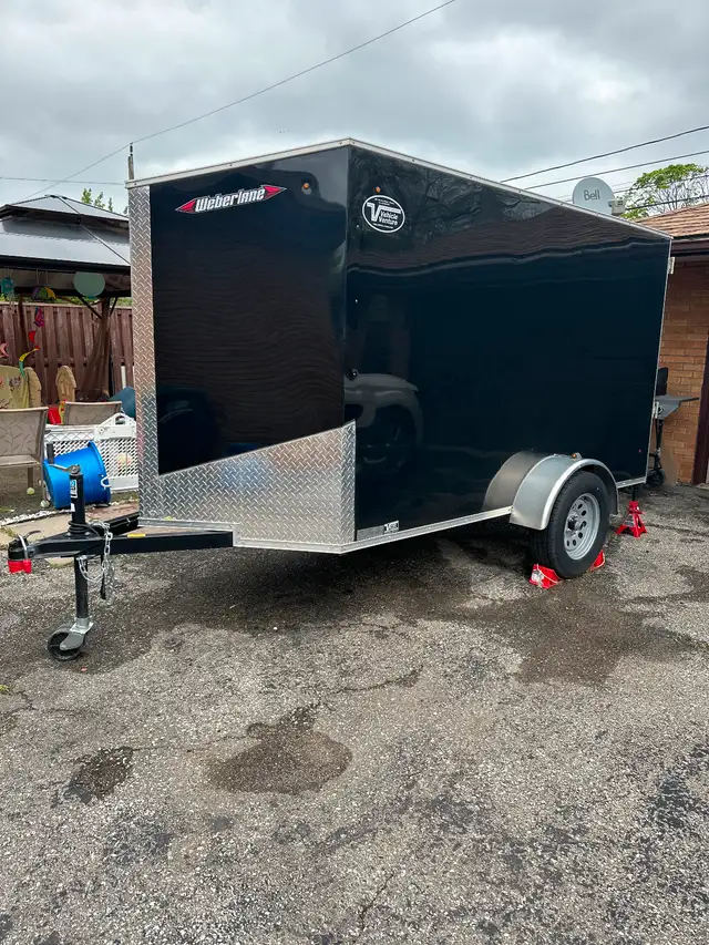 Enclosed Trailer in Cargo & Utility Trailers in Windsor Region - Image 3