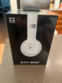 Beats Solo 3 bluetooth headphones brand new in box Brand new