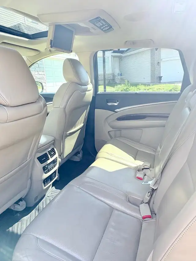 Acura MDX 2014 technology package in Cars & Trucks in Calgary - Image 8