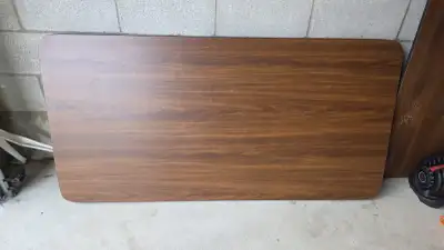Like New Heavy-Duty Folding Tables (60"Lx30"W") – Uline Quality, View more