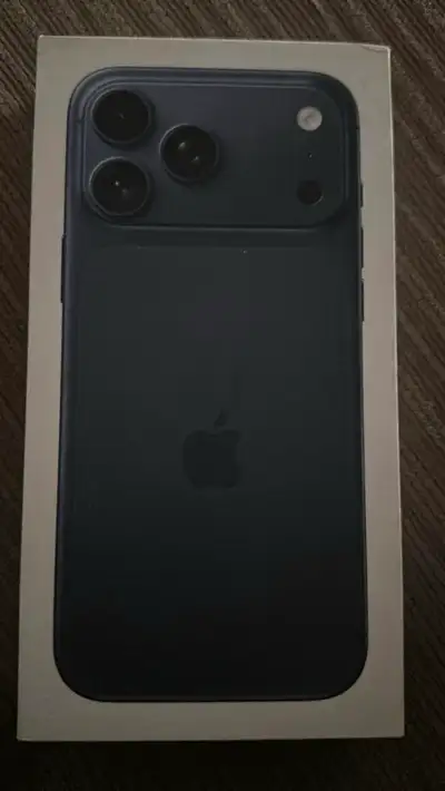 iphone 17 pro max deep blue 512 gb, View more