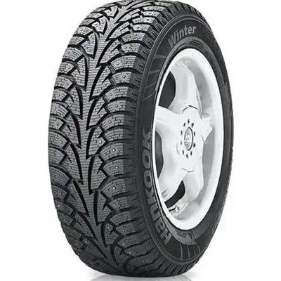 4 pneus dhiver 185-65-15 2 hankook i-pikes 2 pirelli winter Bon pour une saison 25$ ch (100$ les 4)...