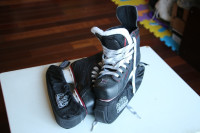 Kid Bauer Vapor Hockey Skate - Size 1D