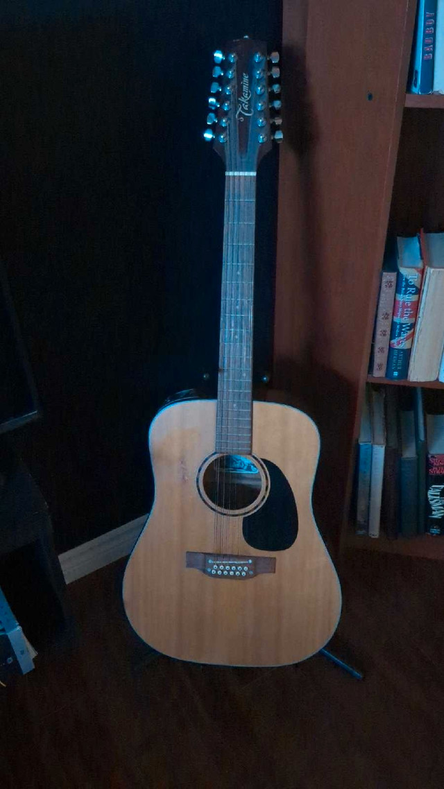 Takamine 12 String Semi Acoustic (minor damage) in Guitars in Leamington - Image 3