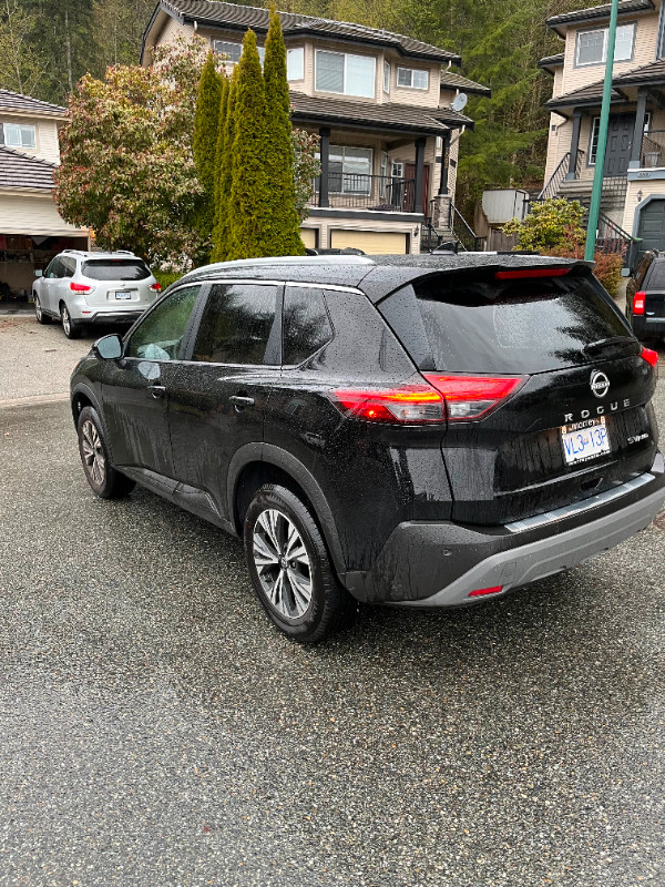 Nissan Rouge SV Moonroof 2023 in Cars & Trucks in Burnaby/New Westminster - Image 4