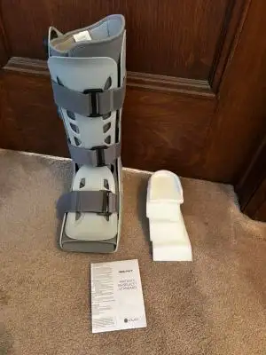Aircast  Air Select Standard Boot, View more