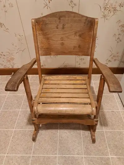 Chaise berçante pliante pour enfant en bois, View more