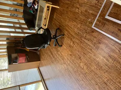 Private room for rent near university (female only)