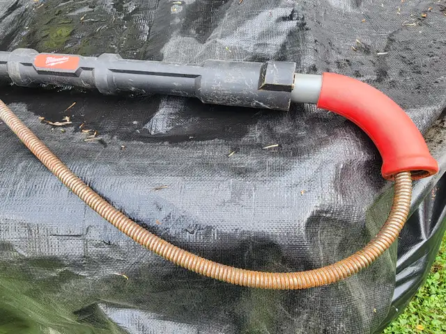 Milwaukee Trap Snake & Toilet Auger 6' W The Trap Snake Driver in Power Tools in Windsor Region - Image 9