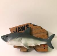JAWS Gemmy Industries Great White Shark Sings Mack The Knife