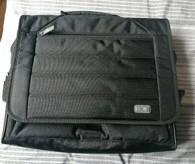 Sac d'Ordinateur PRO Léger Jamais Utilisé L'Organiseur ULTIME, View more