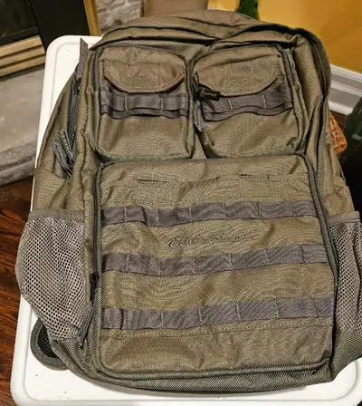 Eddie Bauer Cargo Backpack - 30L Moss Gray Brand New with tag. Never worn This is the pack for those...