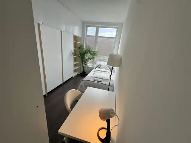 Private Room - Near Yorkdale Station in Room Rentals & Roommates in City of Toronto - Image 5