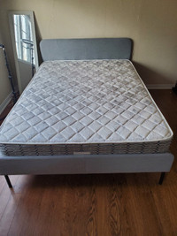 Upholstered double size bed with slats, no box spring required