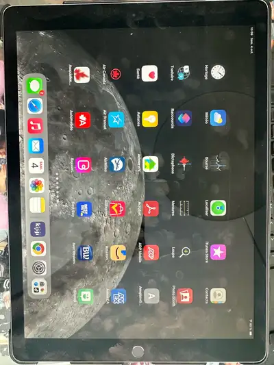 iPad Pro 2 ieme génération + crayon 256Gb, View more