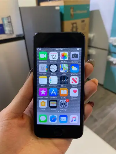 In Very Good Candition Come With Warranty Rear Camera 8MP camera Processor A8 chip with 64-bit archi...