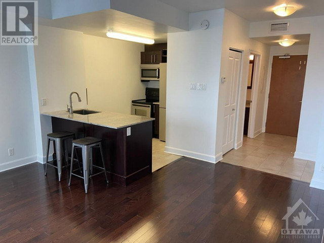 Studio condo – apartment sublet in Long Term Rentals in Ottawa - Image 4