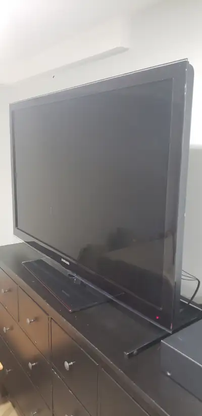 Tv "55 - 2011 model, View more