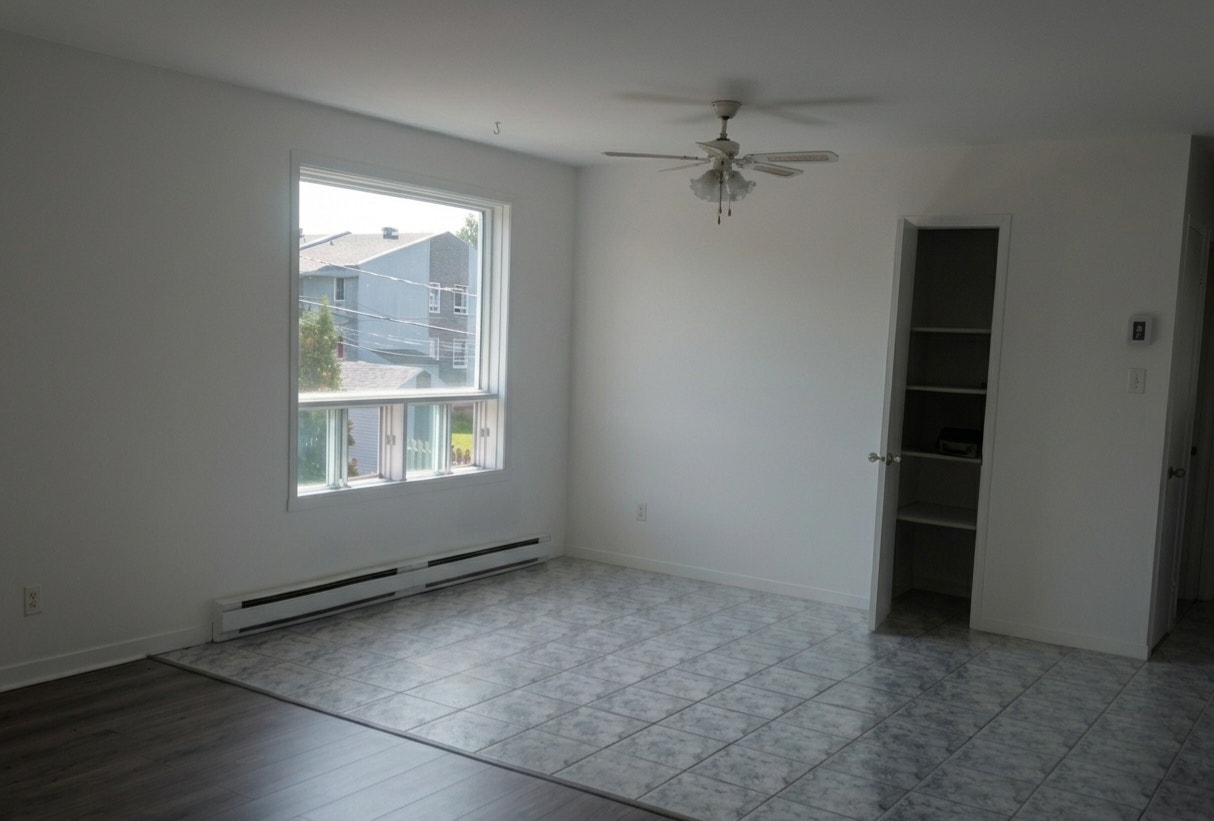 Val-Bélair - 1410-2 rue d'Europe — photo 1