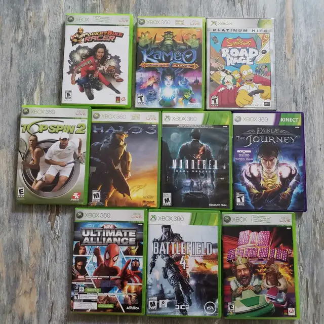 Microsoft Xbox and Xbox 360 Video Game Bundle in XBOX 360 in City of Montréal - Image 2