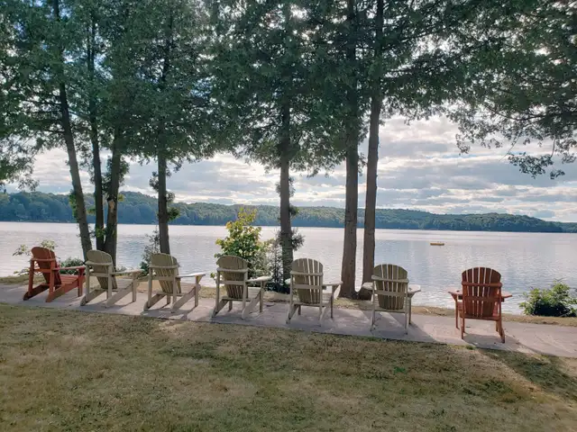 Muskoka Beachfront Cottage and Cabins in Ontario in Canada - Image 8