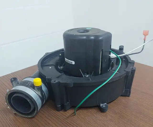 FASCO Draft Inducer Motor – Model 70581023 (J238-150) - M 164 in Heating, Cooling & Air in City of Toronto - Image 4