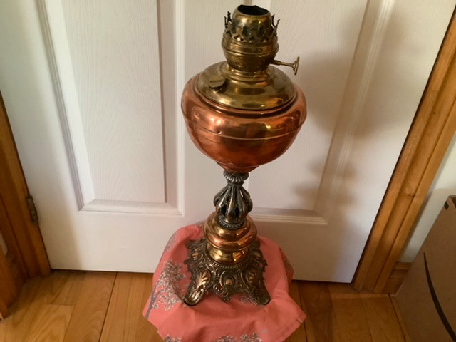Large Vintage Brass & Copper Success Oil Lamp in Arts & Collectibles in Belleville