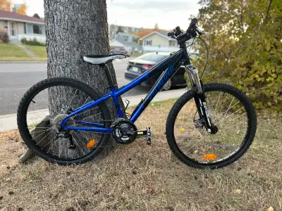 Bicycle Specialized Hardrock, View more