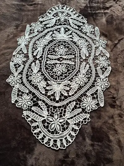 Dentelle macramé faite à la main (poantlas), View more