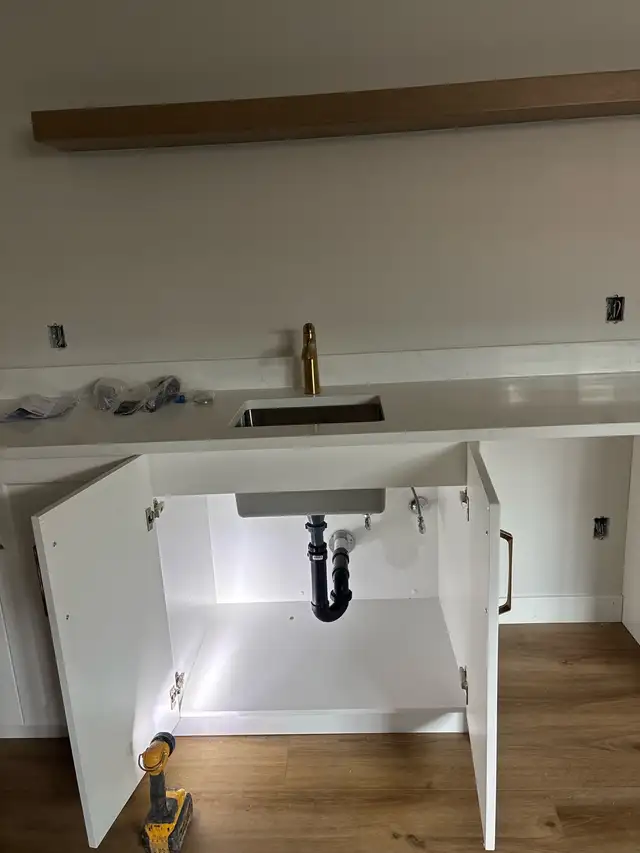 Plumber needed? Look no further!64750347542786124