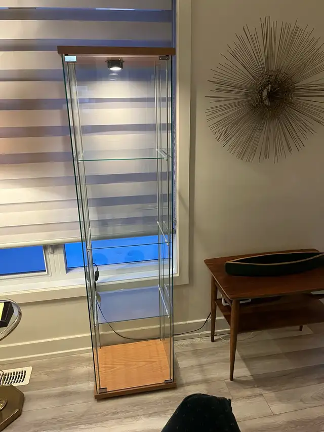 90s Vintage IKEA bookcase display cabinets with lights in Bookcases & Shelving Units in Gatineau - Image 9