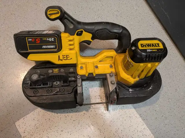 DeWalt Band Saw628632604940831219