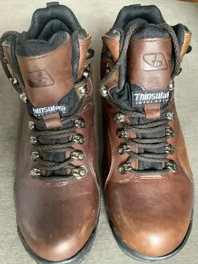 Bottes comme neuve à qui la chance