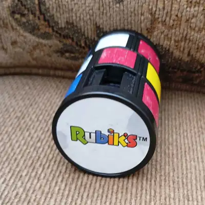 Rubik's cylinder puzzle, View more