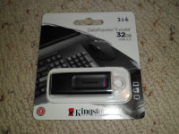 Kingston DataTraveler Exodia, 32GB USB 3.2 Gen 1 Flash Drive (KC