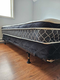 Queen size mattress with bed box