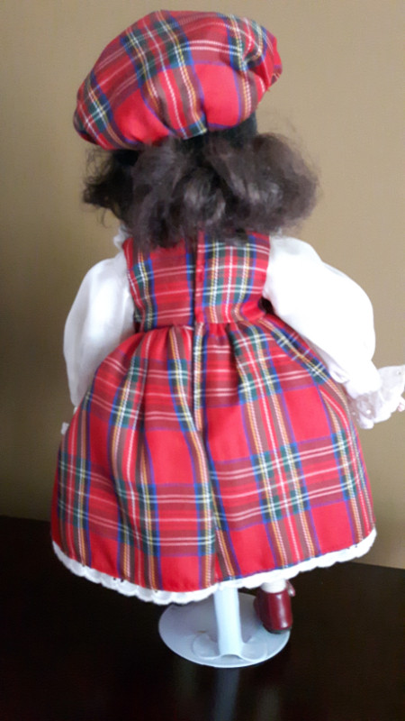 Wee Scottish Lassie, Porcelain Doll in Arts & Collectibles in Hamilton - Image 2