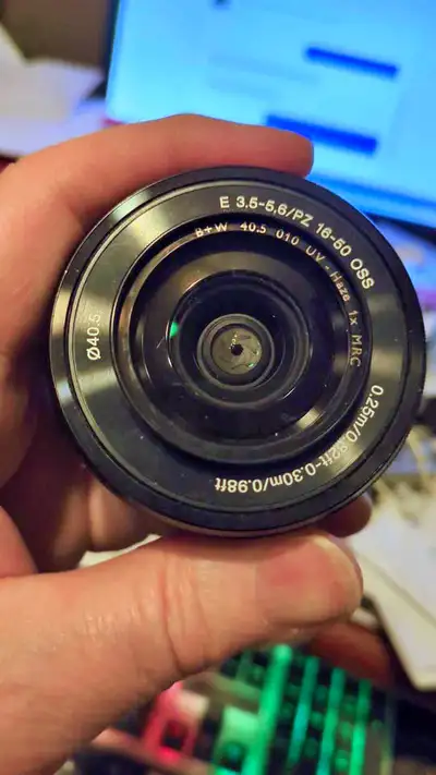 For sale is a Sony 16-50mm OSS APS-C E Mount power zoom lens. This lens fits all APS-C crop sensor S...