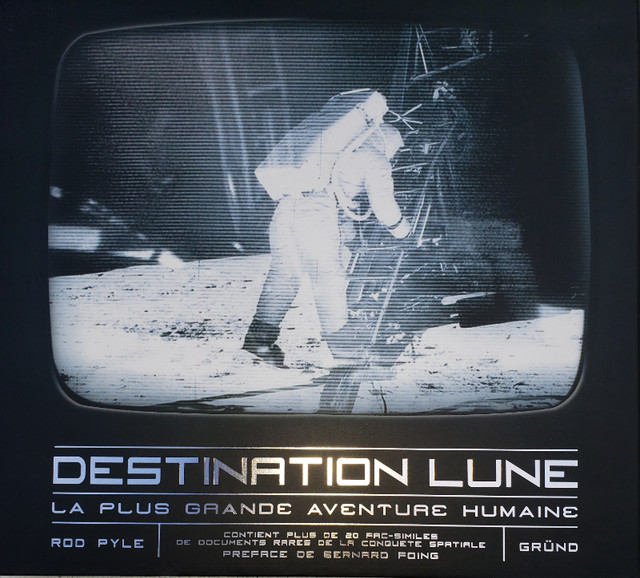 Destination Lune de Rod Pyle (NEUF) dans Manuels  à Longueuil/Rive Sud