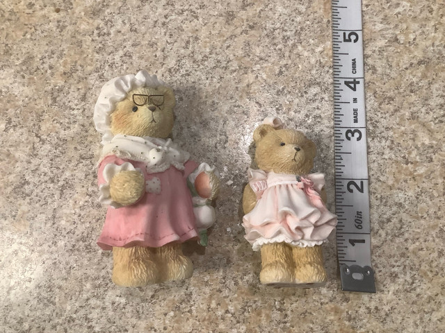 Vintage Enesco Grandma and Child Figurine Set  in Arts & Collectibles in Penticton - Image 3