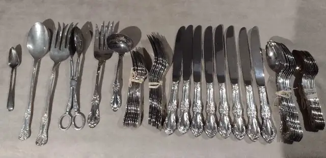 Vintage Flatware Set431543526003189761