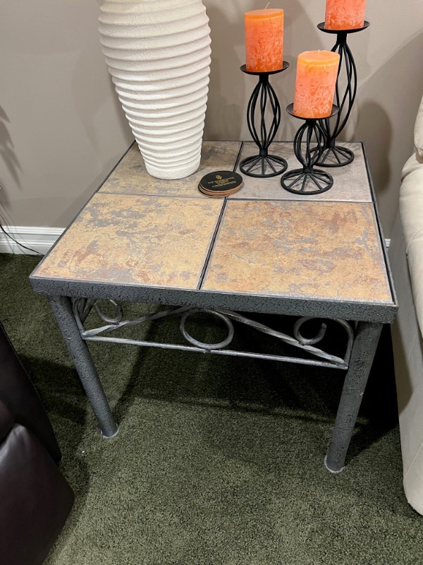 A whole matching set! Sofa, coffee and end tables! Moving! Coffee