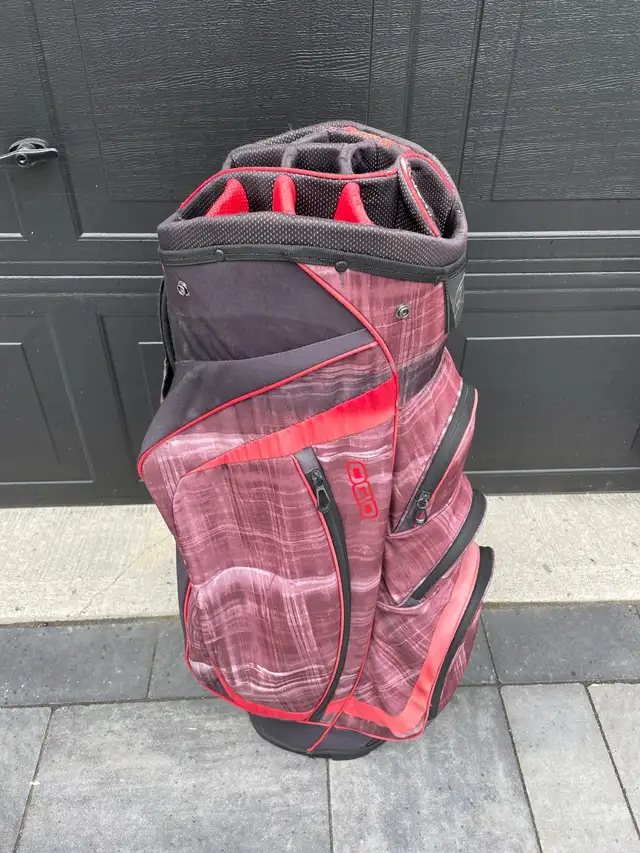 OGiO Golf Bag  in Golf in Ottawa - Image 4